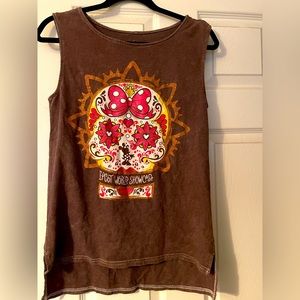 Disney parks skull tank top size medium